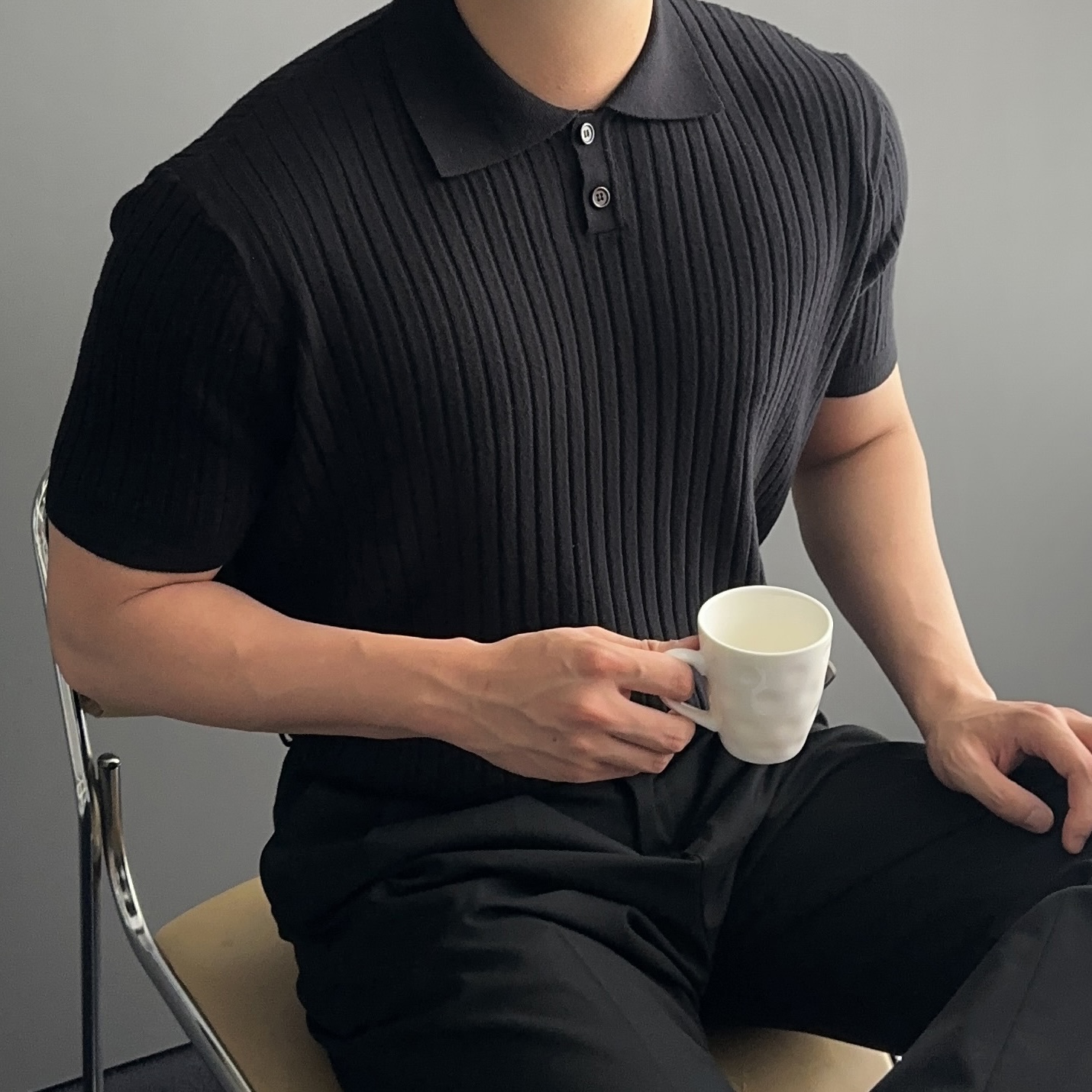 머슬핏반팔니트 남성반팔카라니트 - 상품 이미지