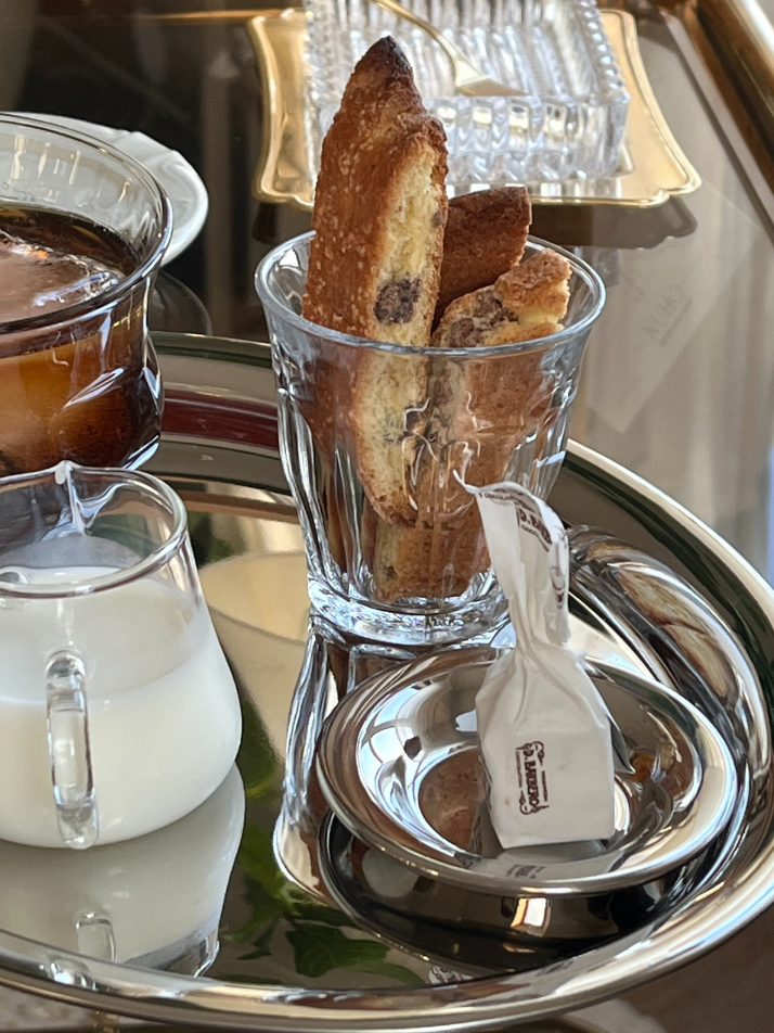 다크초코 비스코티 125g 틴케이스 _레드 - 상세 이미지 4