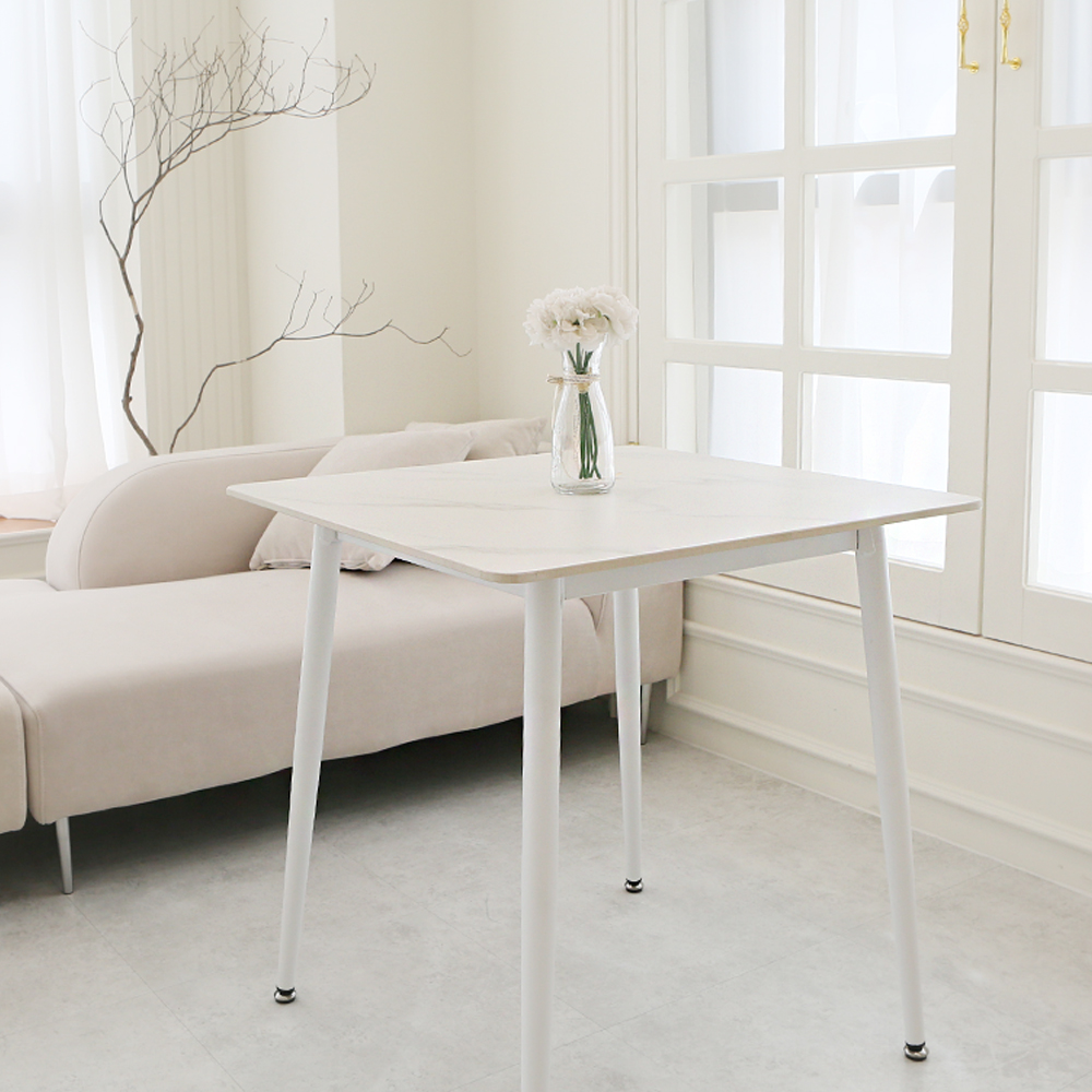 썸머 세라믹테이블 포세린 화이트 식탁 테이블 700 카페티테이블