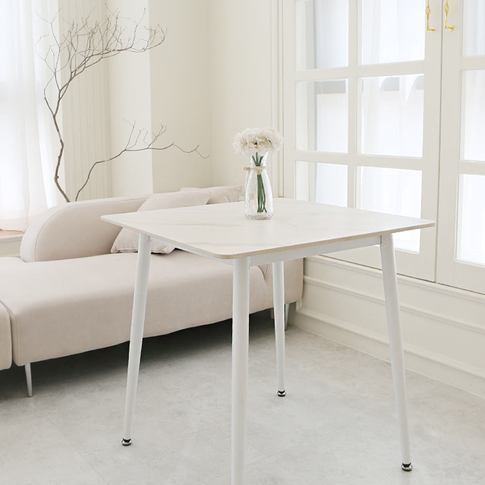 세라믹 테이블 인테리어 컷