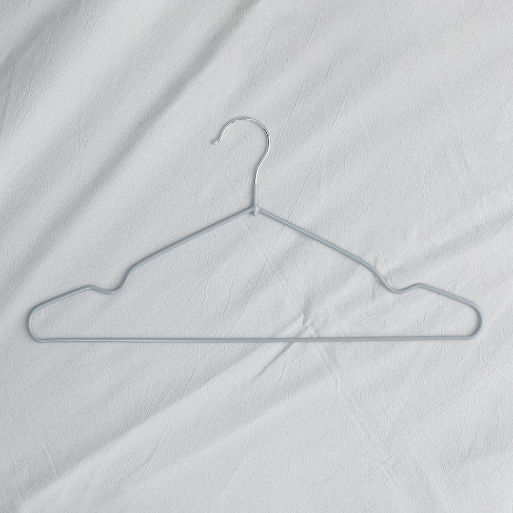 [라운지 전용] 20개입 논슬립 옷걸이 어깨뿔방지 티셔츠 나시 옷걸이 슬림