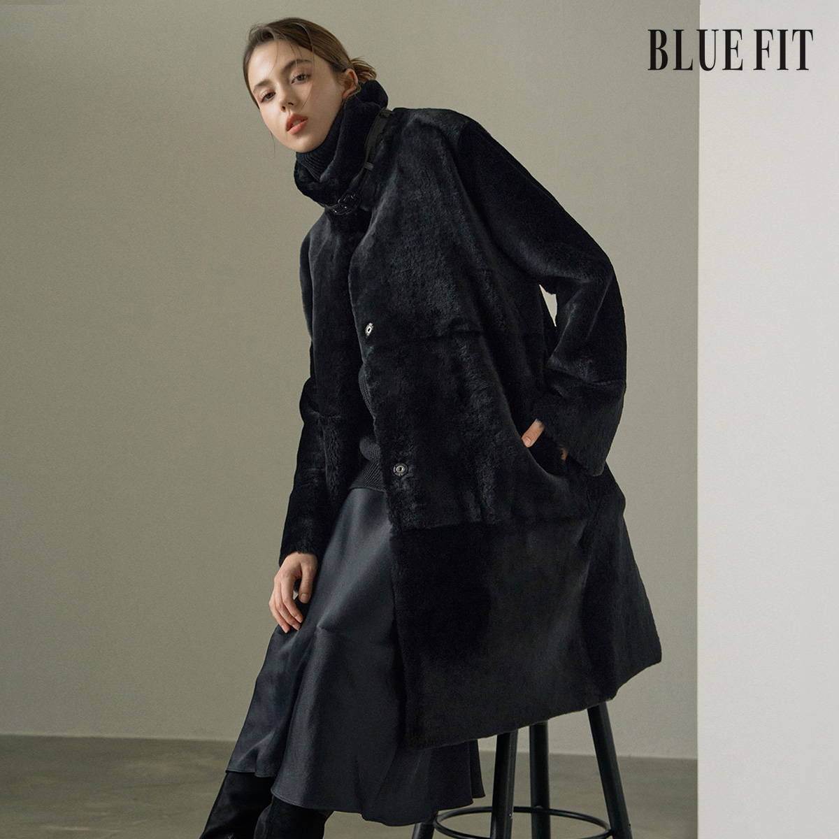 [로보] 스페인 리버시블 넥벨트 무스탕 코트 SSC23C097 상세 이미지 5