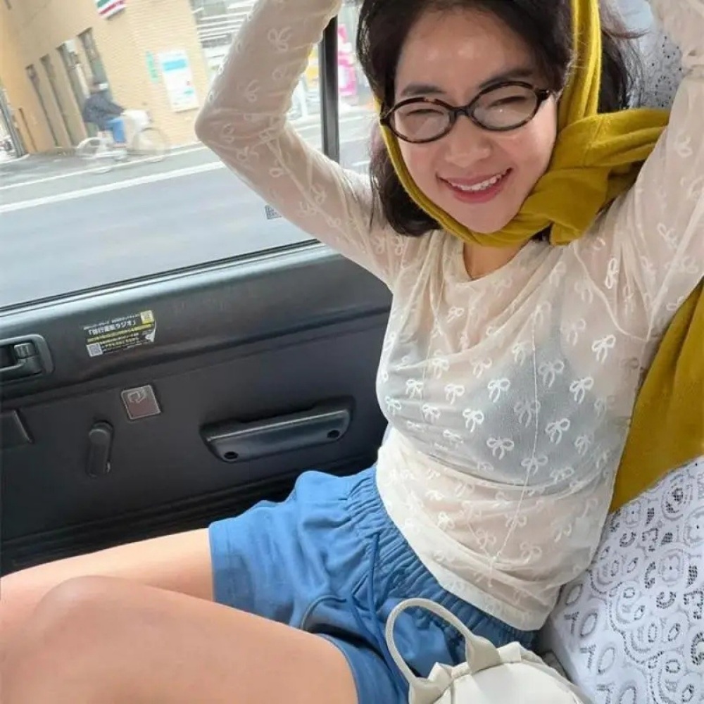 리본 시스루 망사 크롭탑 롱슬리브 페어리코어 티셔츠 화이트 블랙 - 상세 이미지 4