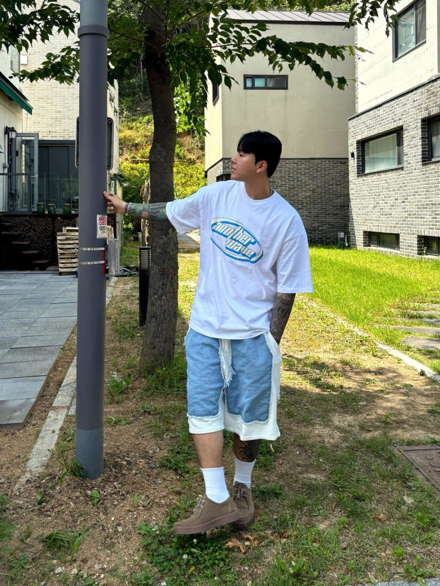 C308E196-3800-40AC-B9AF-510DF50CB4E3