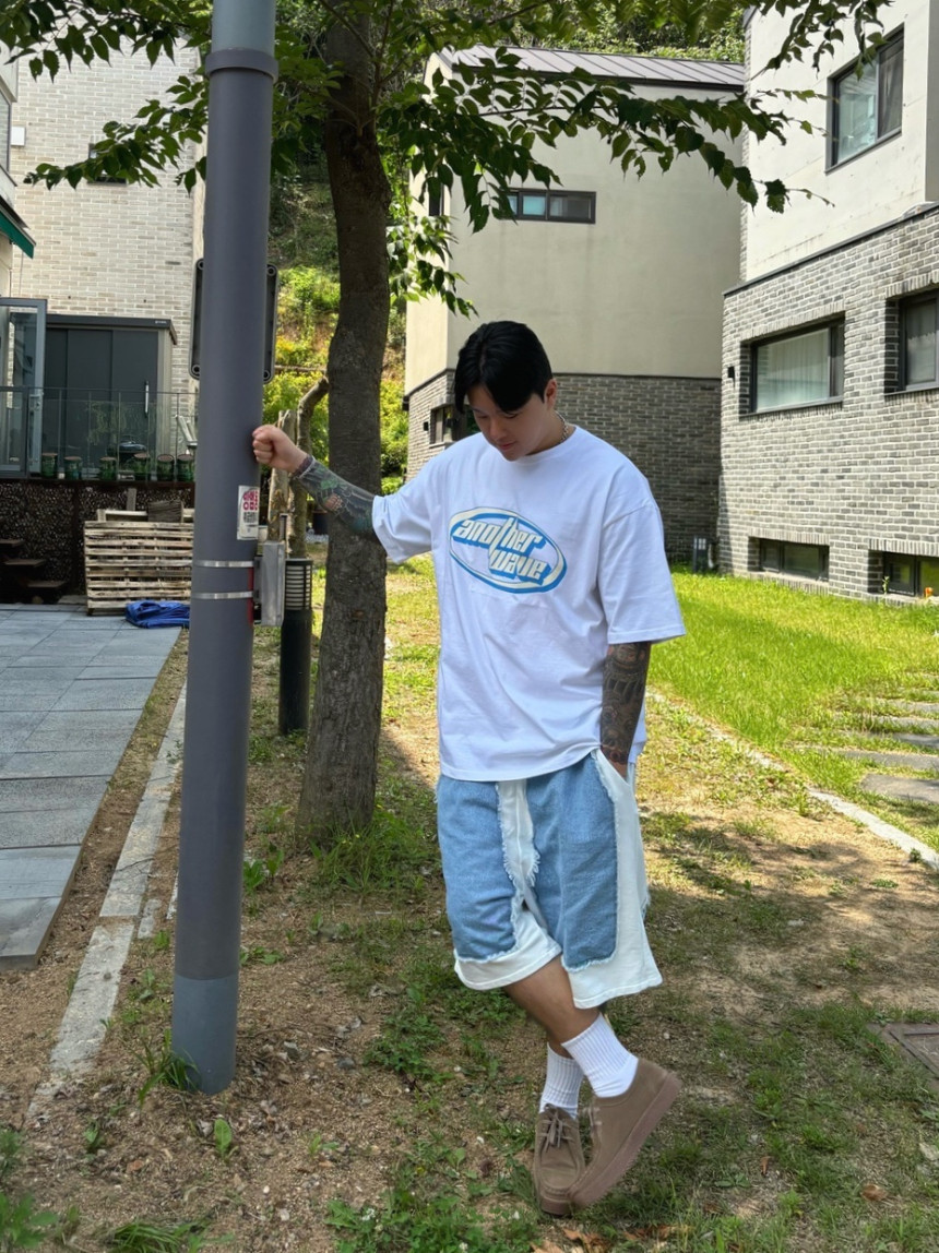 7EE22890-6727-44C6-9CFB-34BD04764699