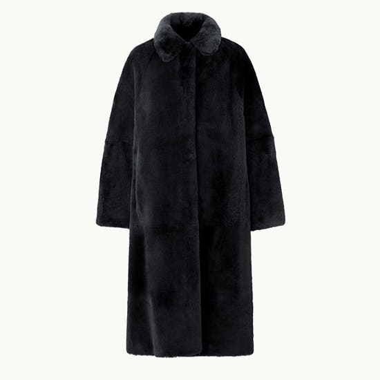 로보 롱 무스탕 착용샷