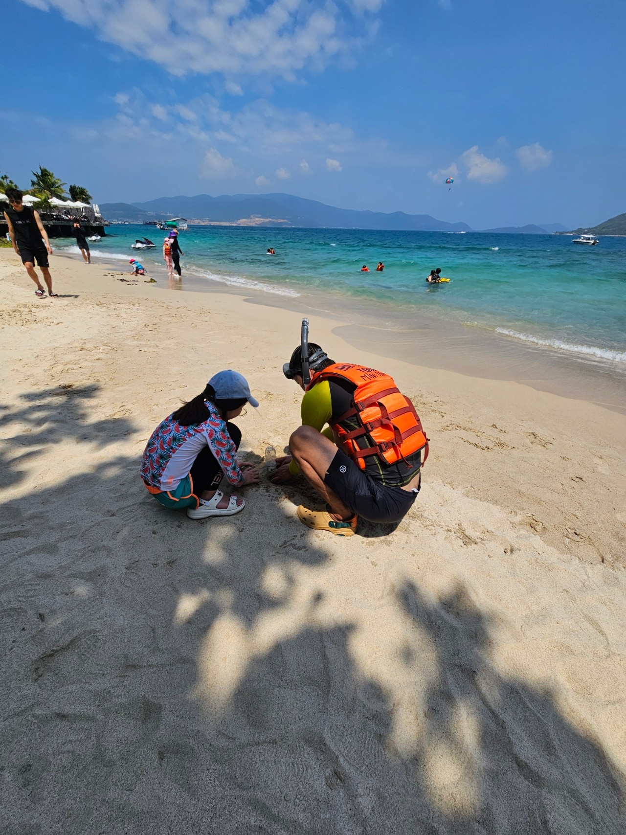 나트랑 미니비치 호핑투어 (스노쿨링 스쿠버다이빙 씨워커 제트스키)