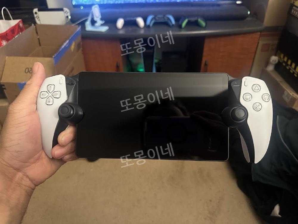 플레이스테이션 포탈 PlayStation Portal 흰색 이미지 6