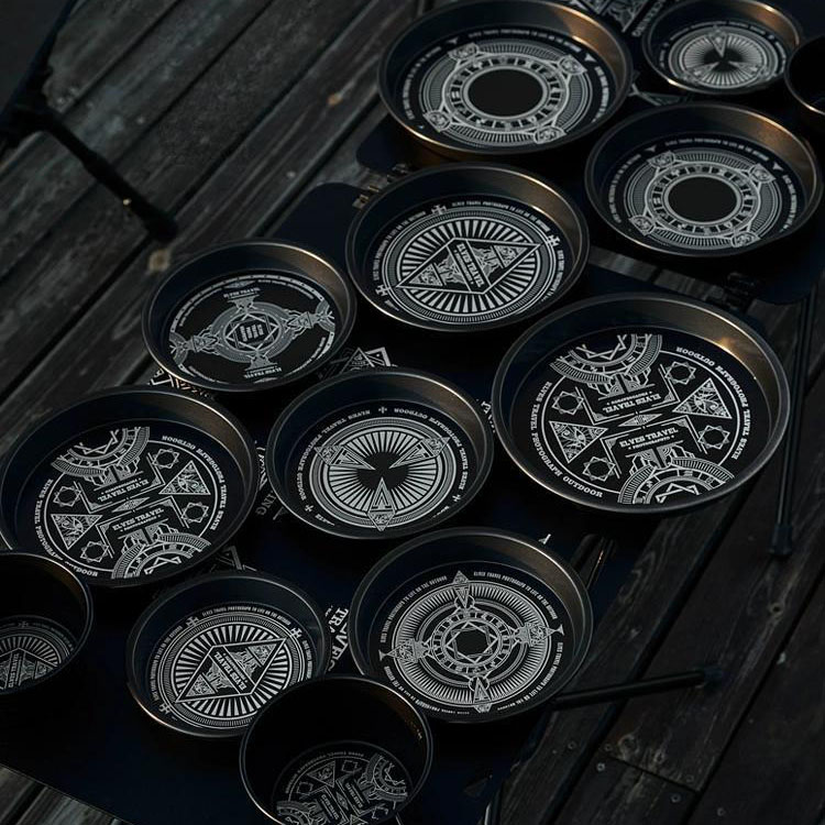 대륙의 테팔 캠핑 식기 토템 디자인 알루미늄 블랙 접시 세트 ETP