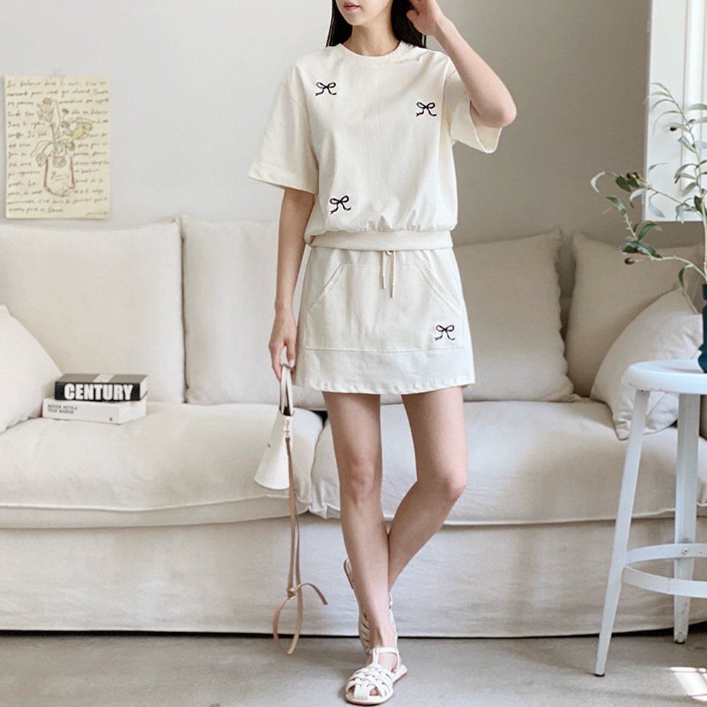 여름 여성 반팔 미니스커트 트레이닝세트 리본자수 쭈리 원마일웨어 상하 세트 - 상세 이미지 2