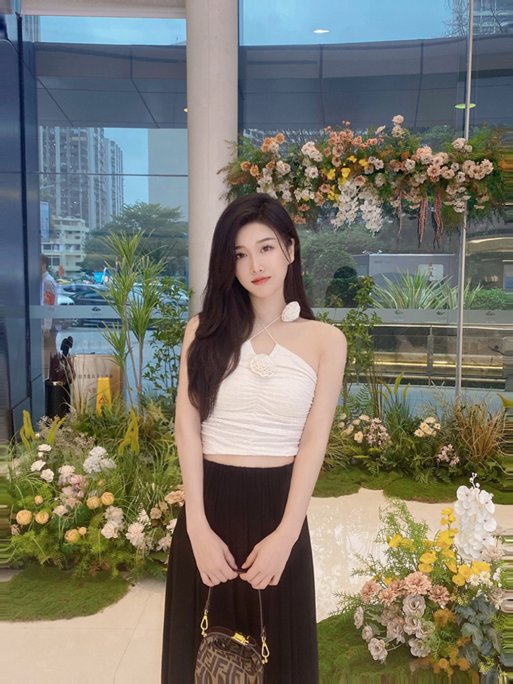 플레이어2 1화 장규리 튜브탑 티셔츠 여름 휴양지 의상 옷 패션 - 상세 이미지 5