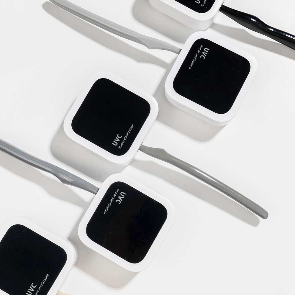 크리썸 휴대용 무선 칫솔살균기