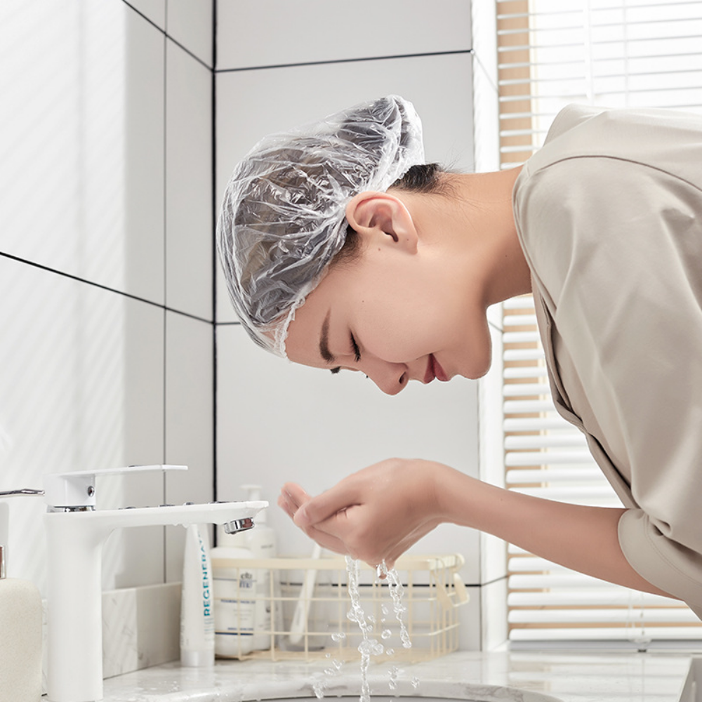 일회용 헤어캡 비닐캡 100개 트리트먼트 샤워 염색 헤어 방수 파마 머리 위생모 1회용 - 상세 이미지 4