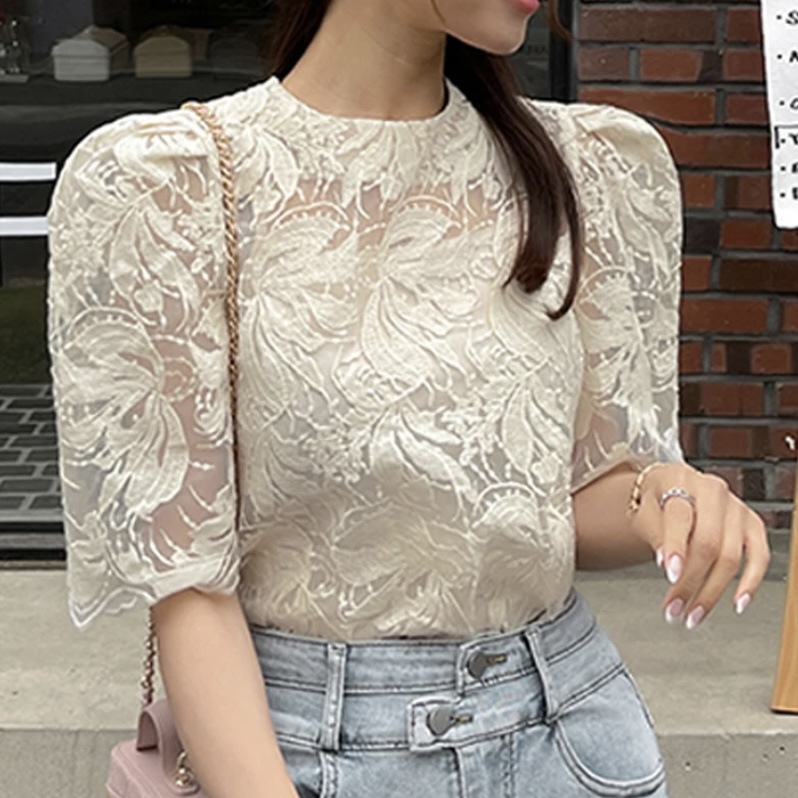 여자여자몰 단정클래식 시스루 반팔블라우스 망사 입체플라워 덩쿨자수 여름레이스블라우스 이미지 7