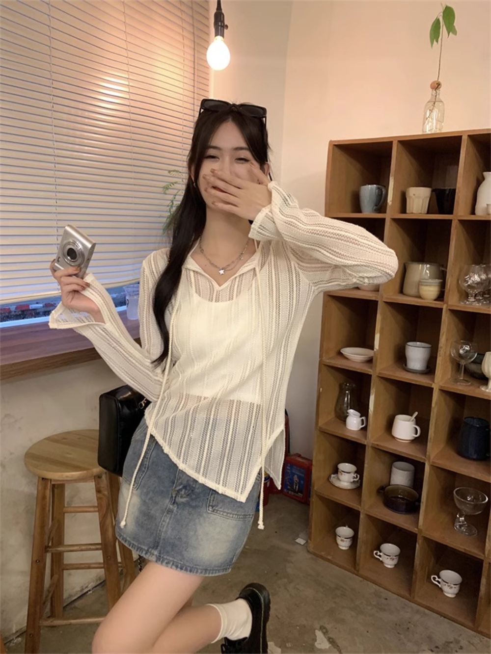 놀면뭐하니 237회 여자친구 소원 티셔츠 페미닌 얇은 의상 옷 패션 - 상세 이미지 3