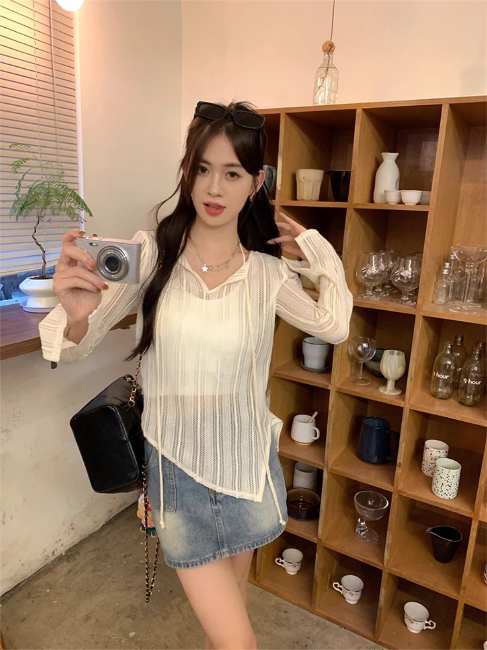 놀면뭐하니 237회 여자친구 소원 티셔츠 페미닌 얇은 의상 옷 패션 - 상세 이미지 4