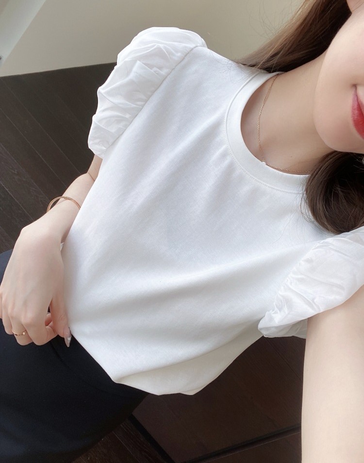 여자여자몰 브래지어끈안보임 뒷트임등레이스 볼륨셔링 캡소매 티블라우스 여름 나시티셔츠 - 상세 이미지 4