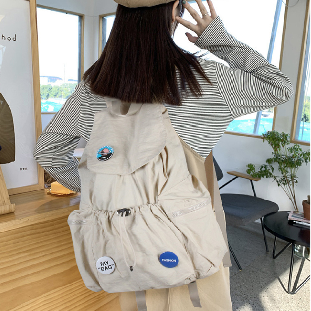 가벼운 캐주얼 백팩 대학생 여대생 엄마 나들이 외출 여행 스트링플랩 백팩 등에매는 가방 - 상품 이미지