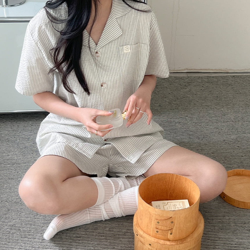 [A.made] 스탠딩 스트라이프 반팔 커플파자마 남녀공용 잠옷세트 3color