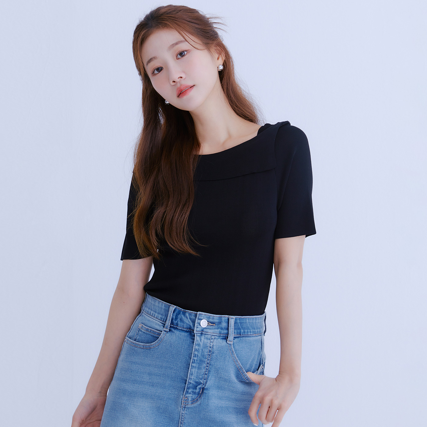 [N배송] 로엠 오프숄더 반팔 스웨터 RMKAE26R98 이미지 2