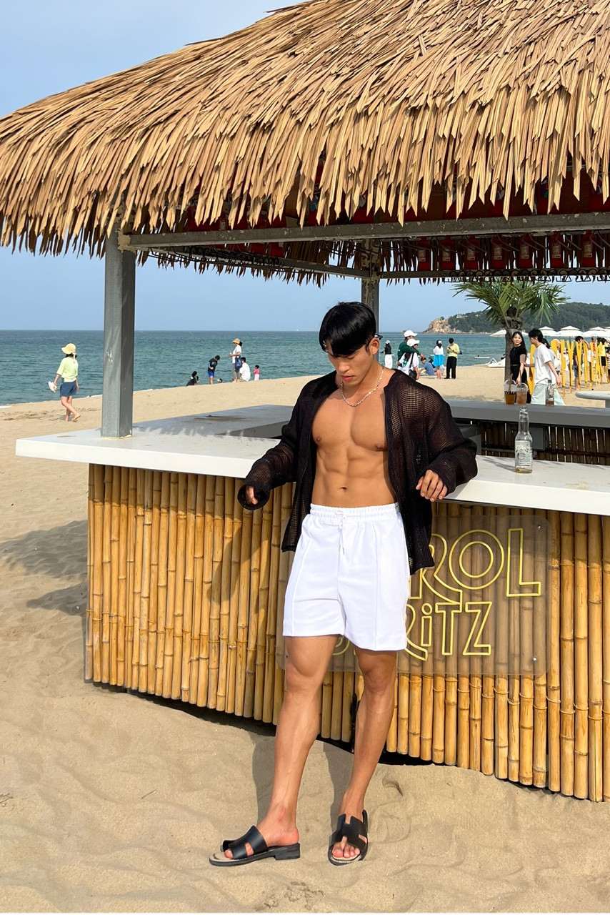 FB1474AA-5728-4FE9-A3BC-C67039994B86