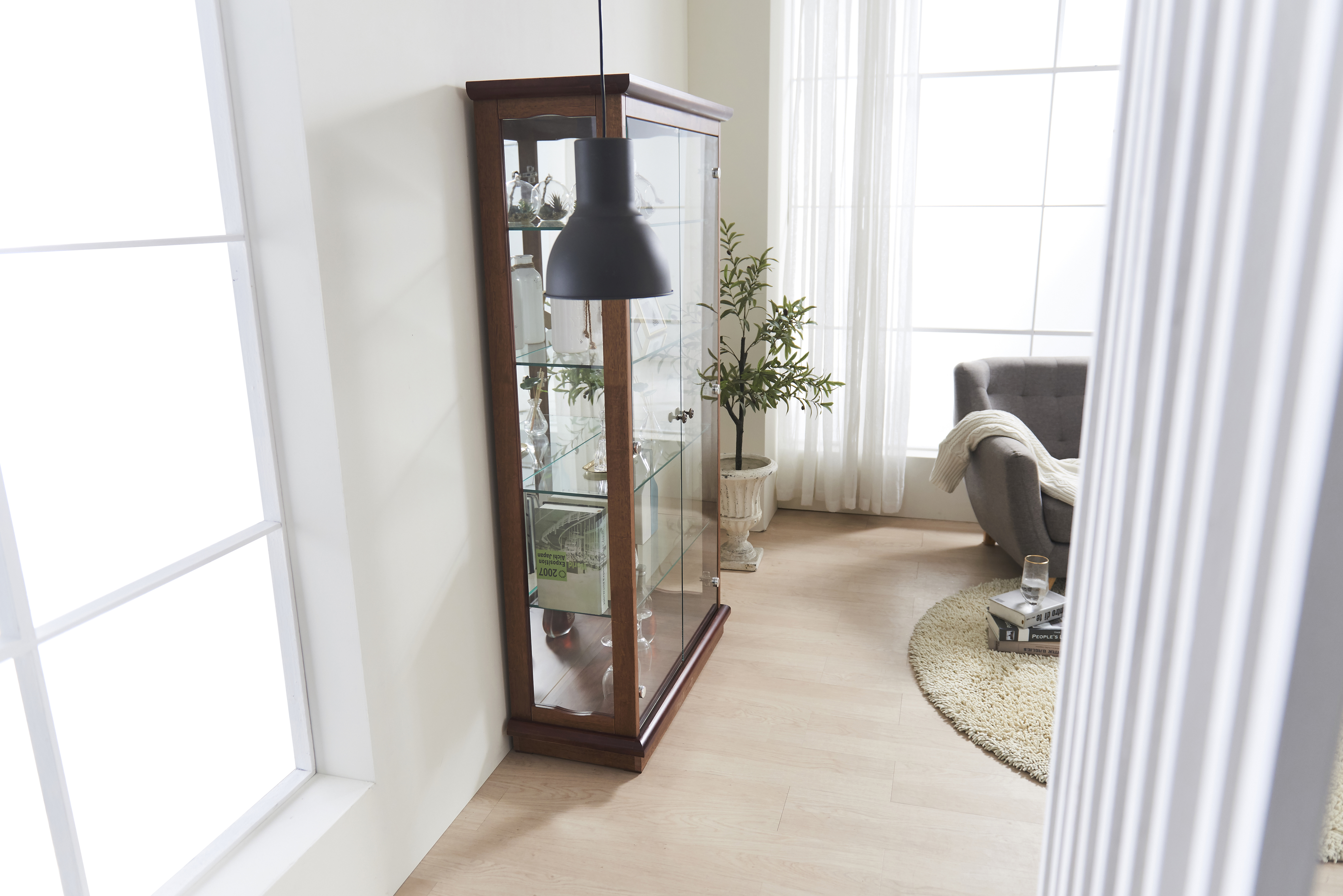 브휘트 장식장 피규어 위스키 와인 양주 술 원목 진열장 유리 엔틱