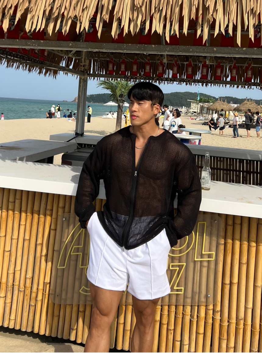 81E958E8-D268-4DCD-AAE1-81AEA3C6976C