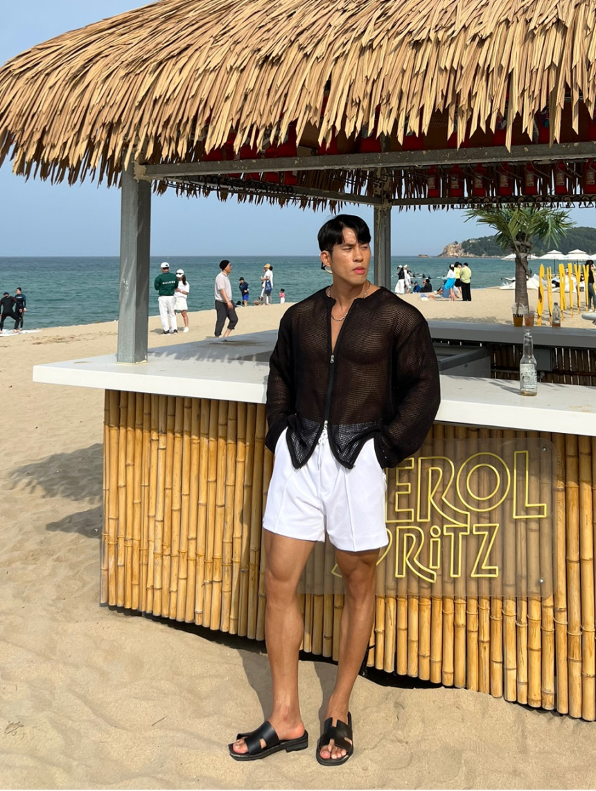 65D3F391-91F1-42E1-8159-4CEB09BD72EE