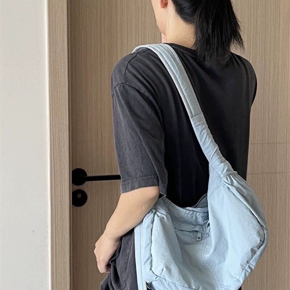 조선의 사랑꾼 46화 김지호 에코백 가방 메신저백 보부상 의상 옷 패션 - 상세 이미지 4