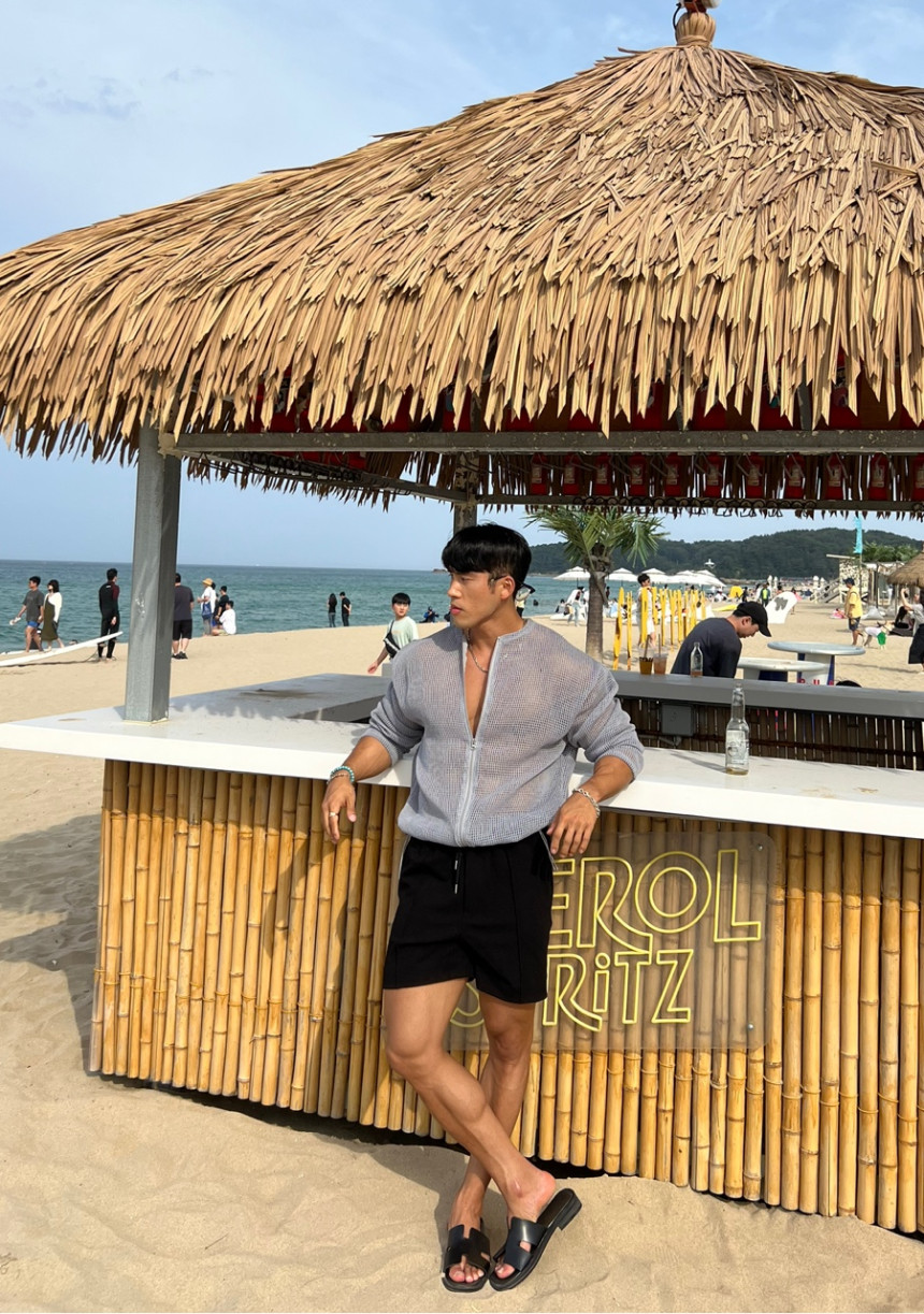 D75DB09E-7266-46CA-8AF6-347FFE3C284B