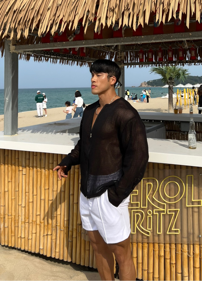 103BEEF4-DEBC-4845-98CC-06D83DC189D7