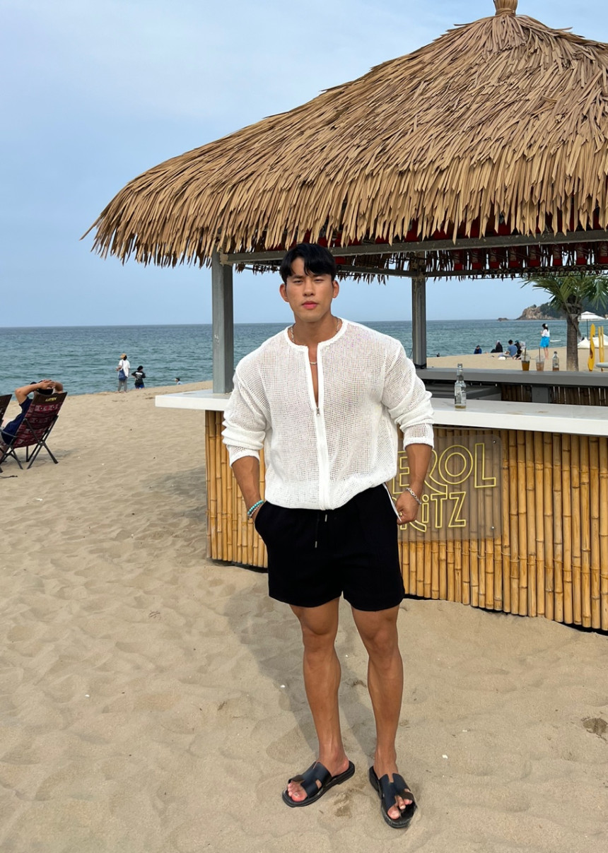 3E6BFAD7-4B20-40E9-BC1F-5C029AC691C8