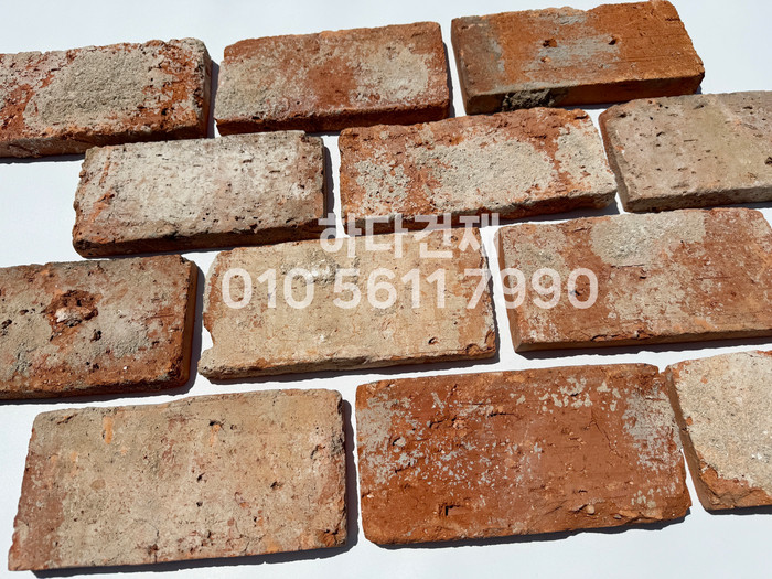 고벽돌 킹타일 240x110x20T 적고벽돌타일(홍고) / 하다건재