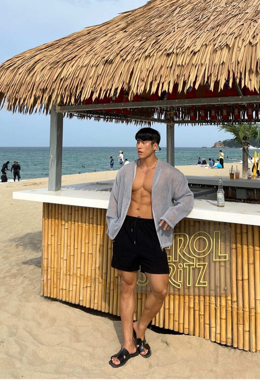 483DC43F-0A35-4972-A010-DCCDE9778395