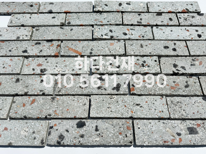 테라조 모노타일 아리 190x55x12T 그레이 / 하다건재