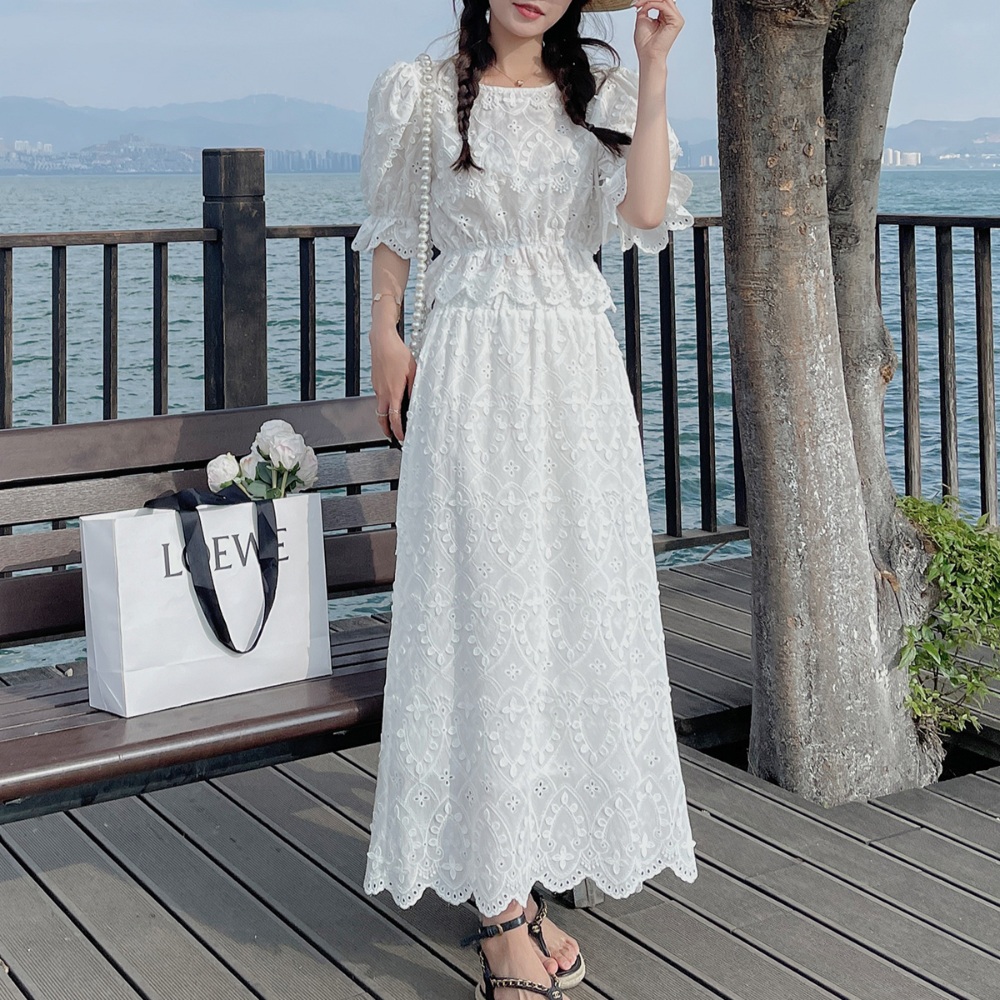 레이스블라우스 스커트 세트 펀칭 꽃자수 프렌치감성 퍼프슬리브 여름 휴양지 패션 화이트 - 상품 이미지