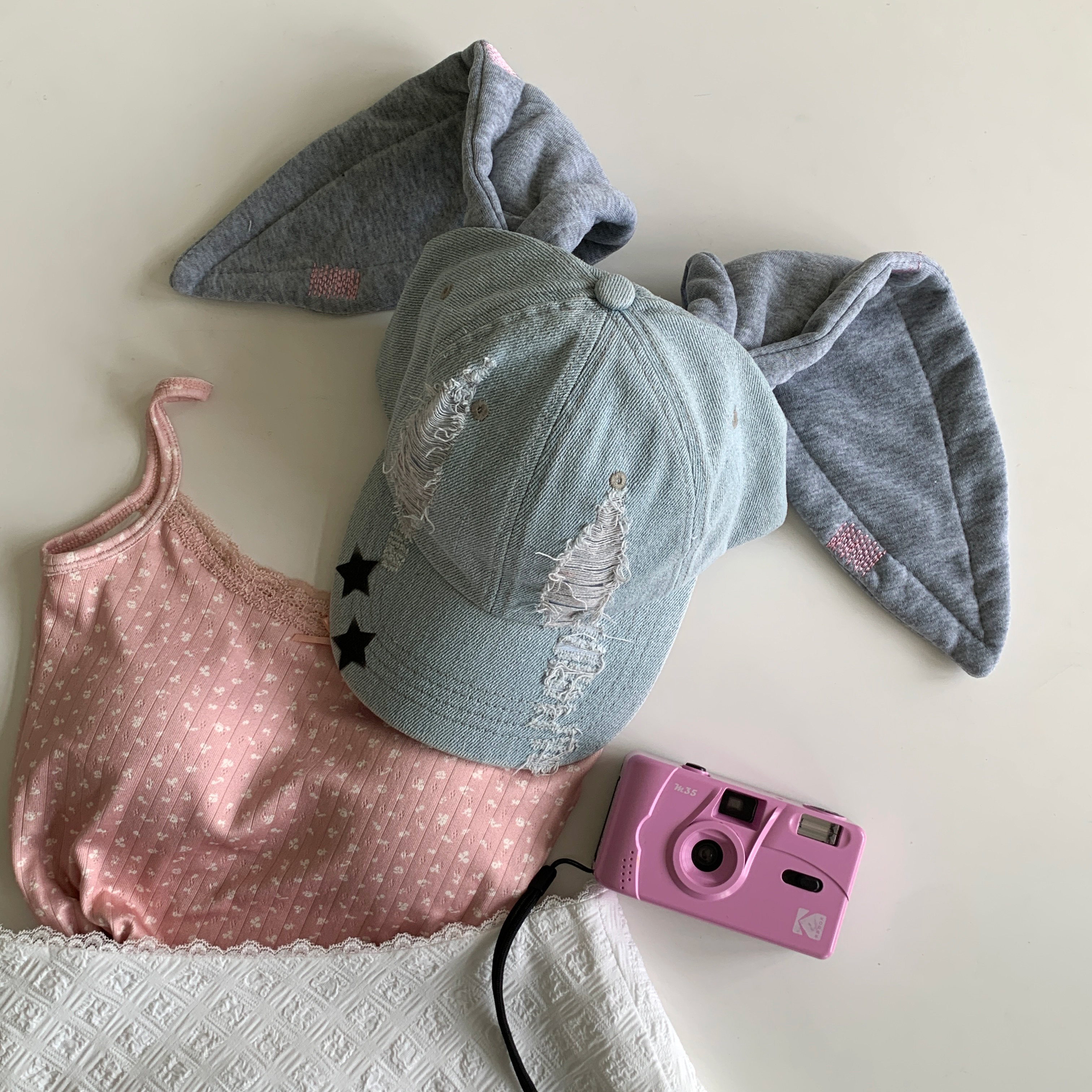 [아이돌st] 뉴진 토끼 그래픽 데일리 볼캡 토끼귀 댄스팀 데님 청 모자 상세 이미지 19