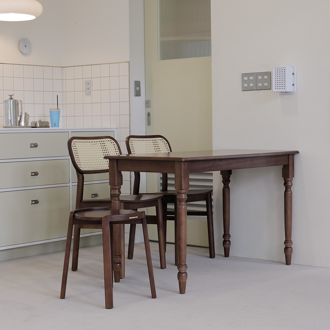 자야캠핑 코콜라 월넛 원목 직사각형 2인 4인 식탁 테이블 1200