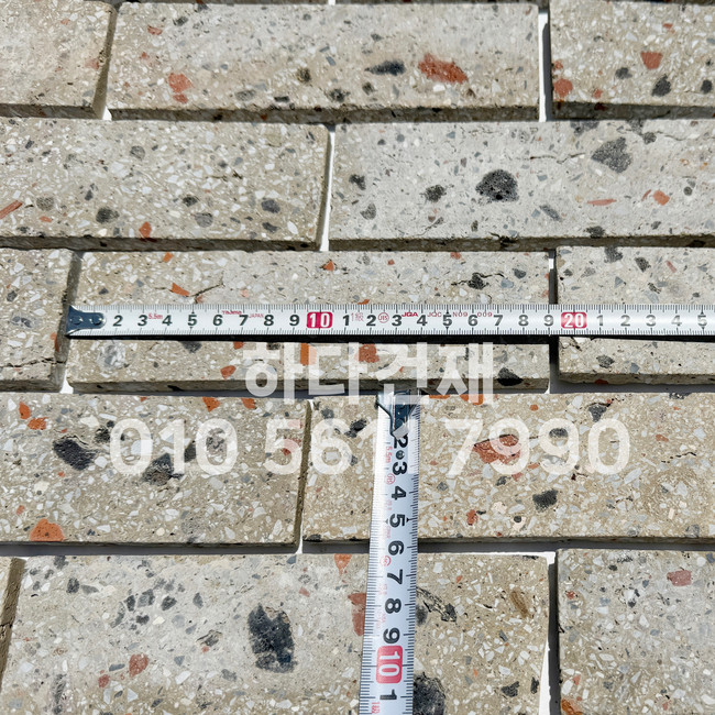 테라조 모노타일 아리 190x55x12T 베이지 / 하다건재