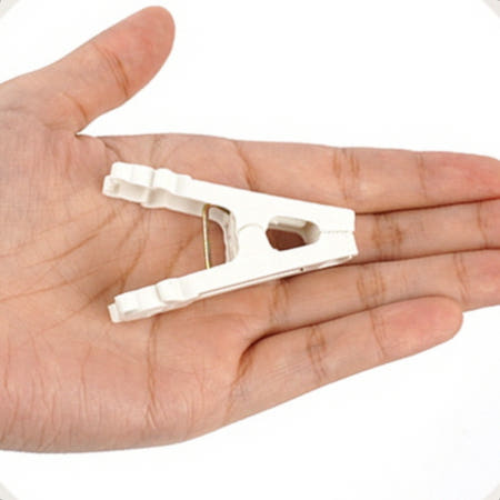 [세일킹 협력사]옥상 베란다 양말 빨래 바지 수건 날라감 방지 고정 집게 24개 양말고정