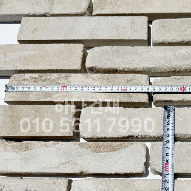 고벽돌타일 240x55x23T 백고벽돌타일 / 하다건재 파벽돌