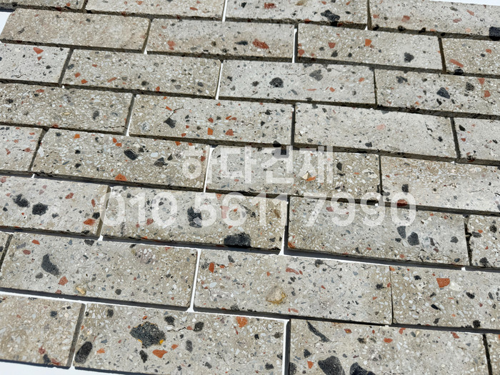 테라조 모노타일 아리 190x55x12T 베이지 / 하다건재