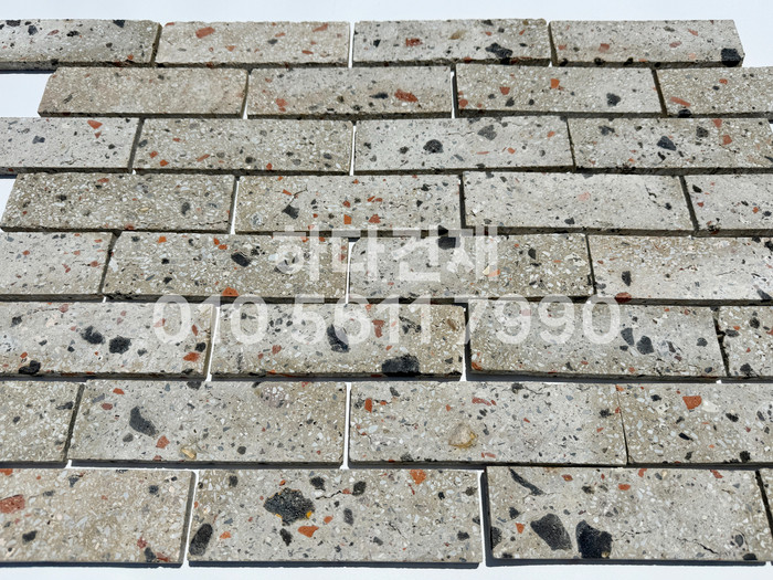 테라조 모노타일 아리 190x55x12T 베이지 / 하다건재