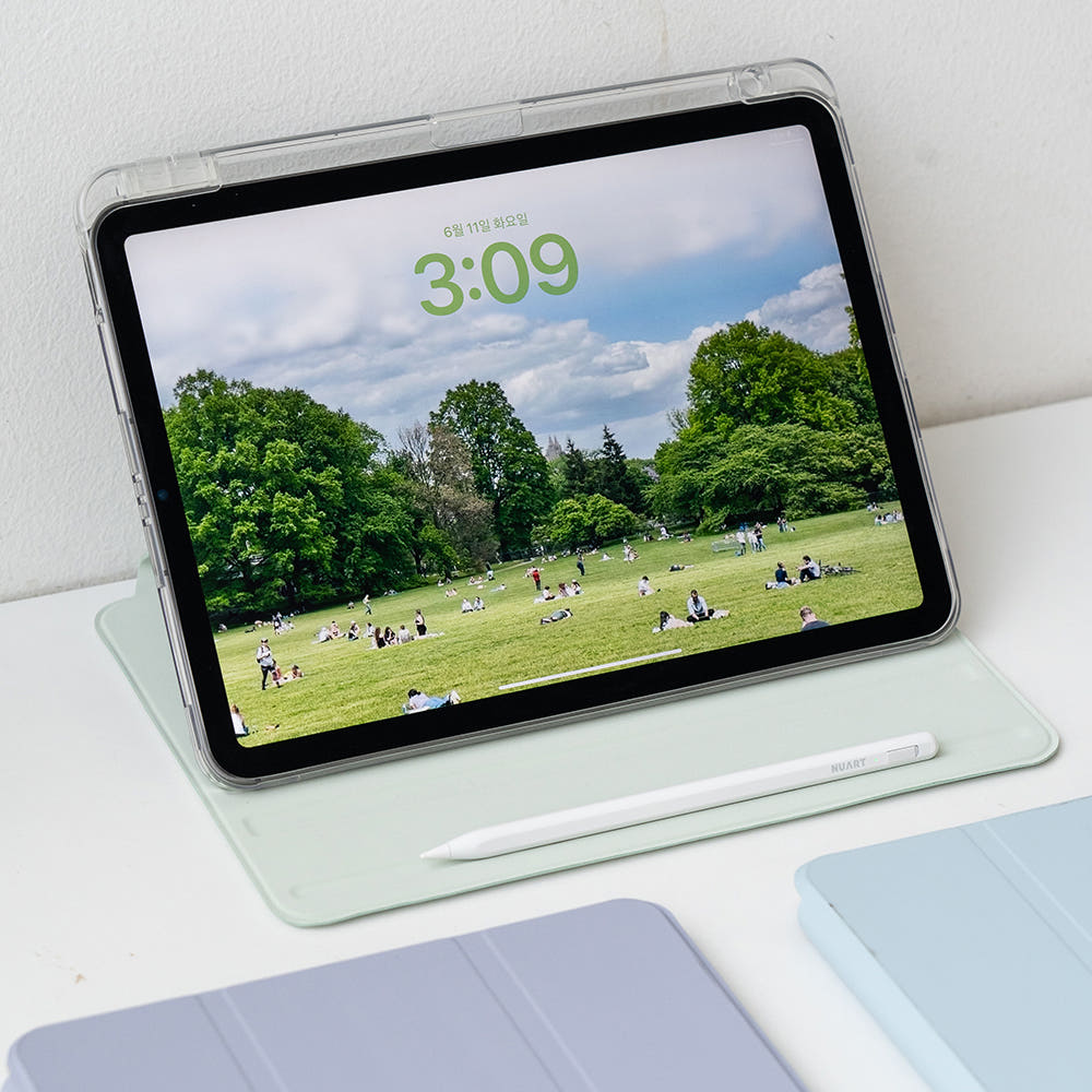 아이패드 거치대 활용 모습