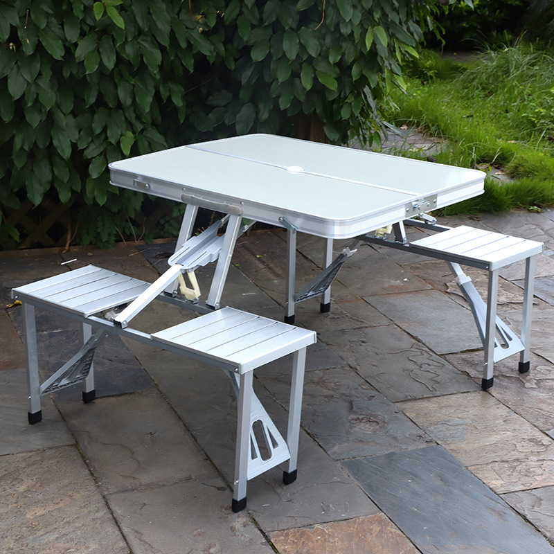 빼다 접이식 야외 휴대 4인용 일체형 캠핑 피크닉 파라솔 테이블 의자세트
