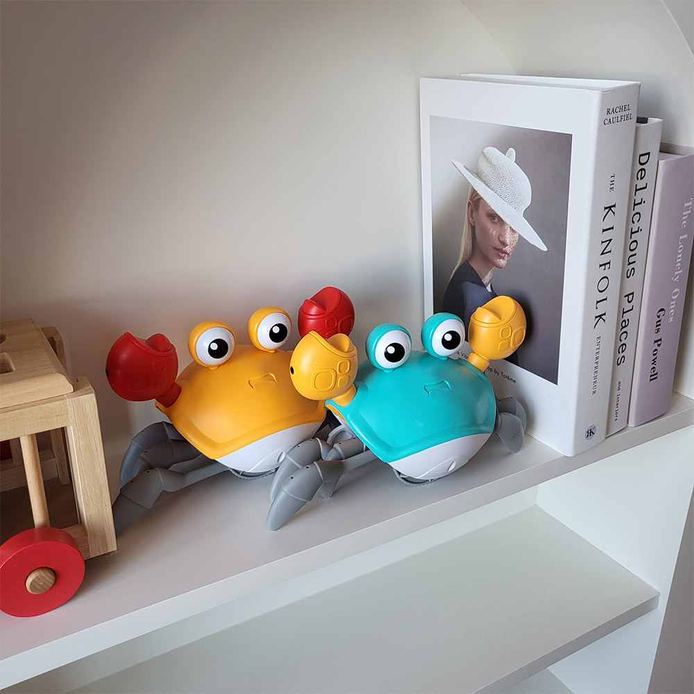 리틀클라우드 움직이는 꽃게 장난감 신생아 유아 멜로디 완구 빨강