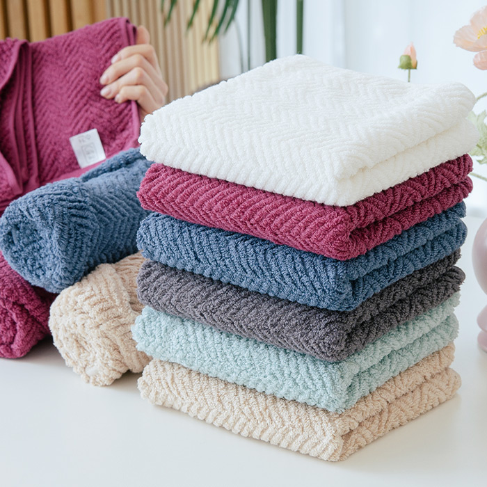 호텔수건 먼지없는 주방 욕실 선물 코마사 40수 200g 답례품 헤링본 더착한 수건