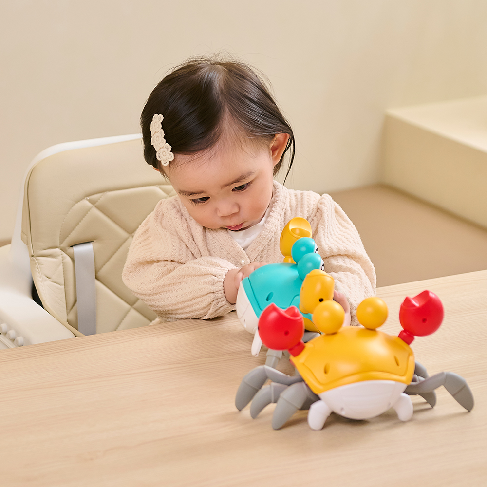 리틀클라우드 움직이는 꽃게 장난감 신생아 유아 멜로디 완구 빨강