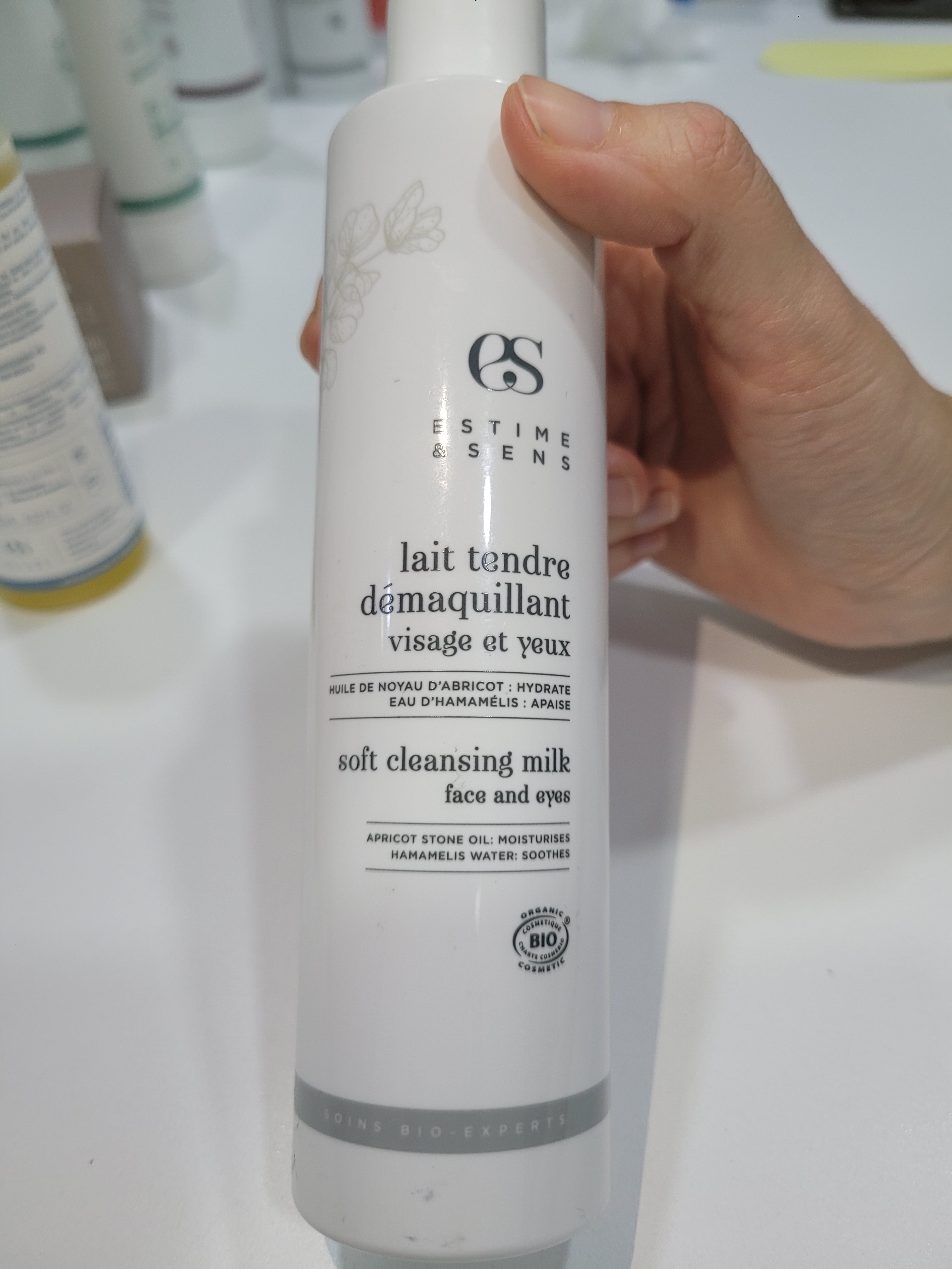 에스팀에상스 레 땅데 데마끼앙 비사쥬 에 이으 200ml 클렌징밀크 붉은기진정 - 상세 이미지 3