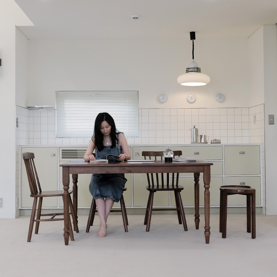 자야캠핑 코콜라 월넛 원목 직사각형 2인 4인 6인 식탁 테이블 1400